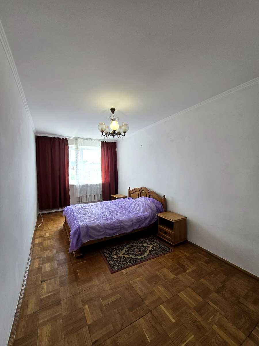 1835818373124731