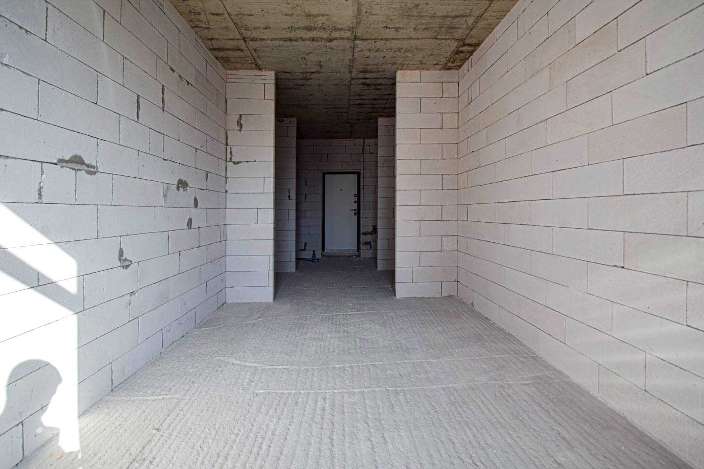 1841435428743931