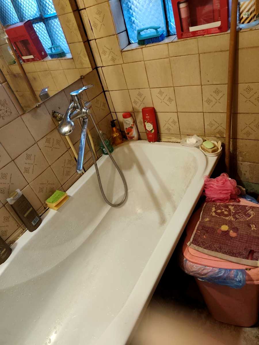 1850833882731599