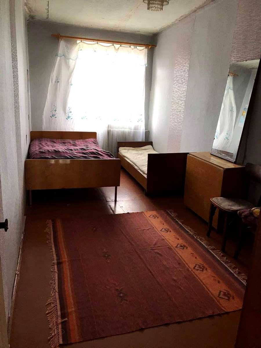 1839601051036638