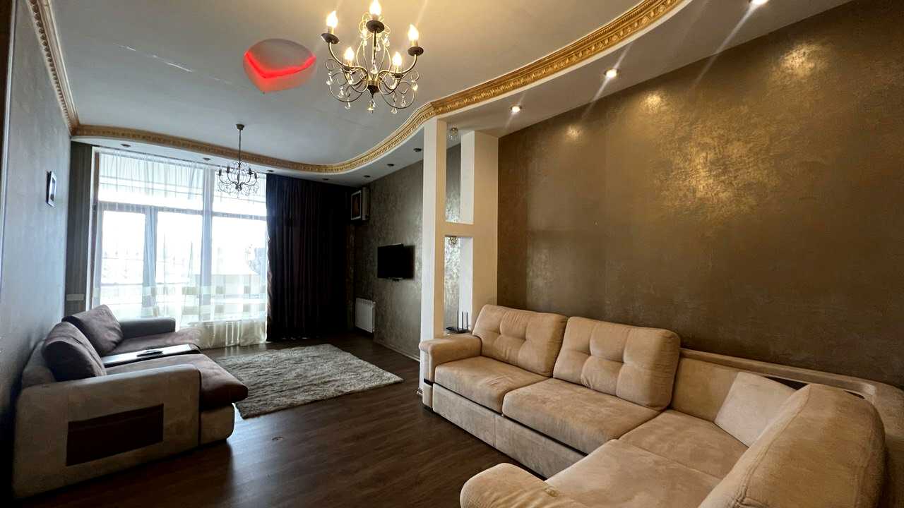 1790710437164209