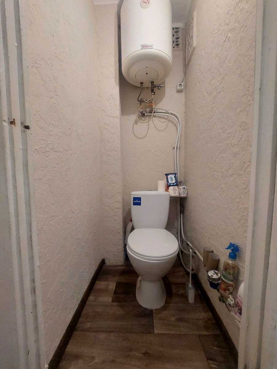 1840146387075379