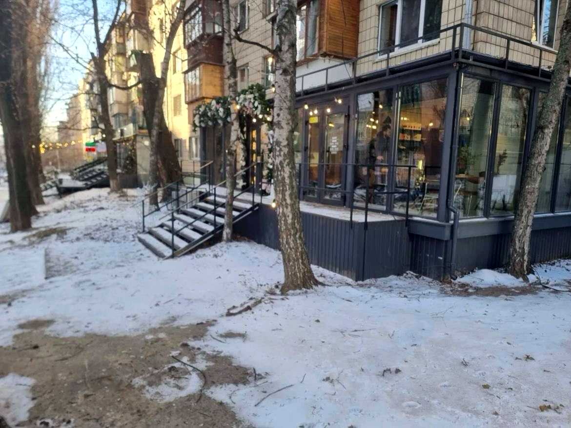 1842419887653562