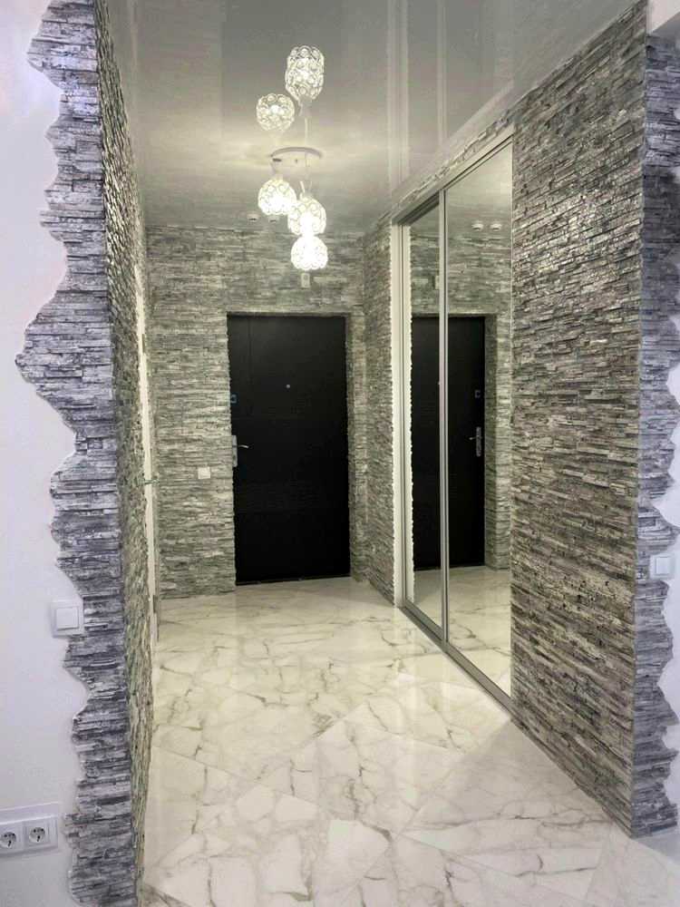 1816897589634431