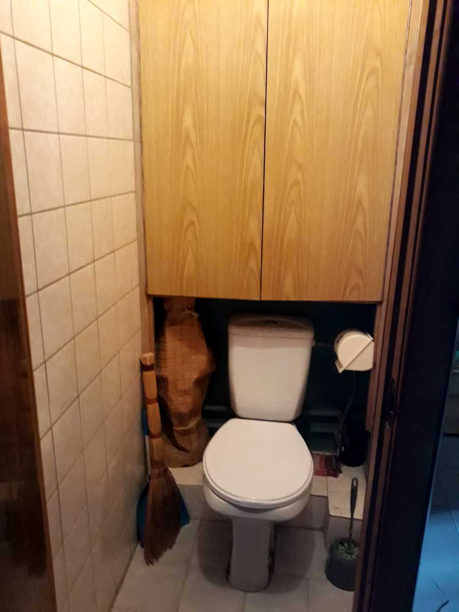 1749543986684989