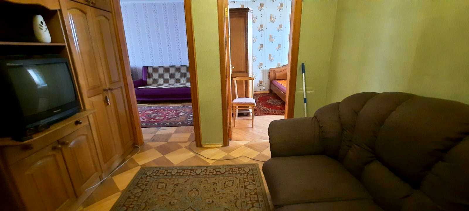 1737067958336331