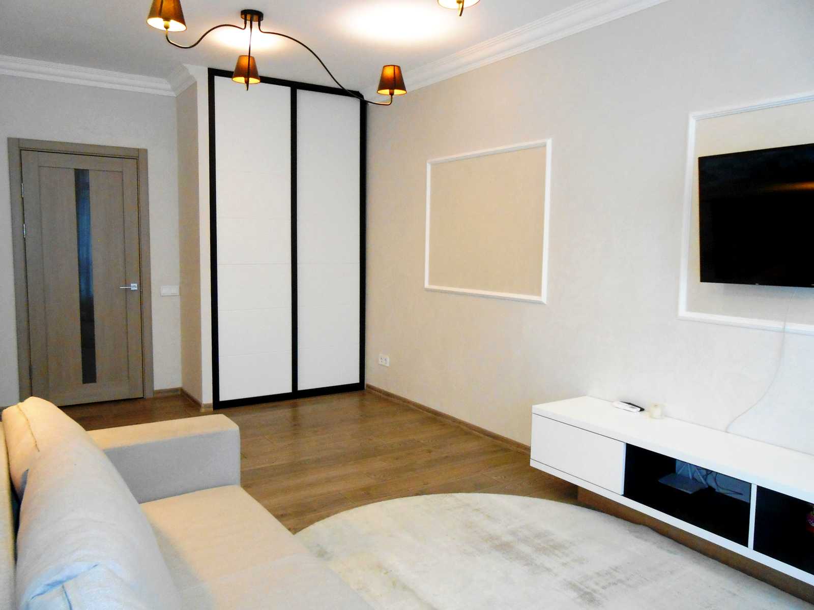 1821846370860345