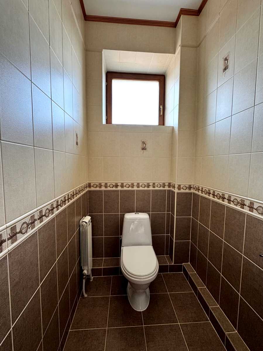 1828279935485141
