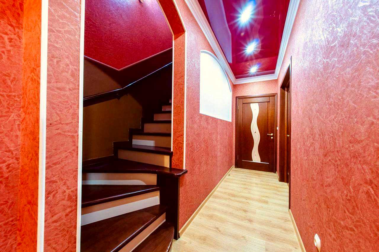 1800313922573694