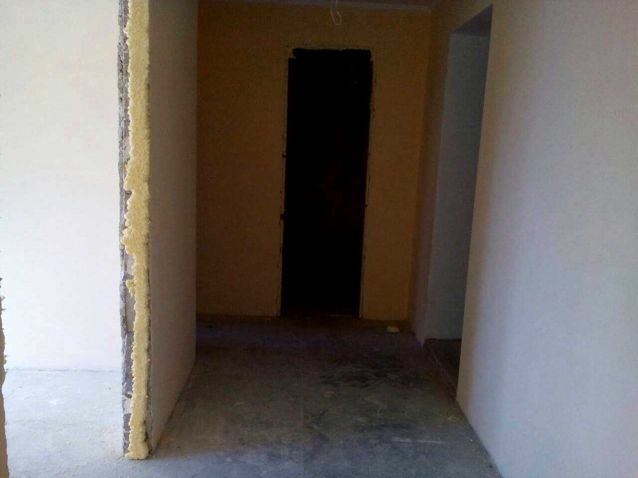 1842793002438086