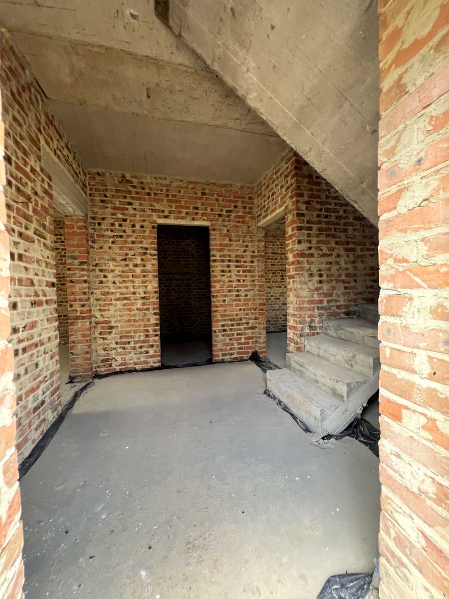 1843640890636531