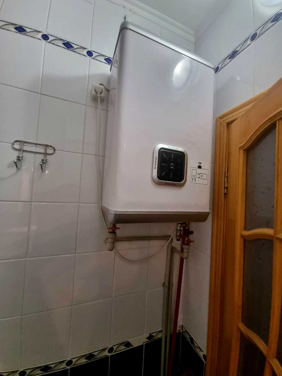 1738086703523830