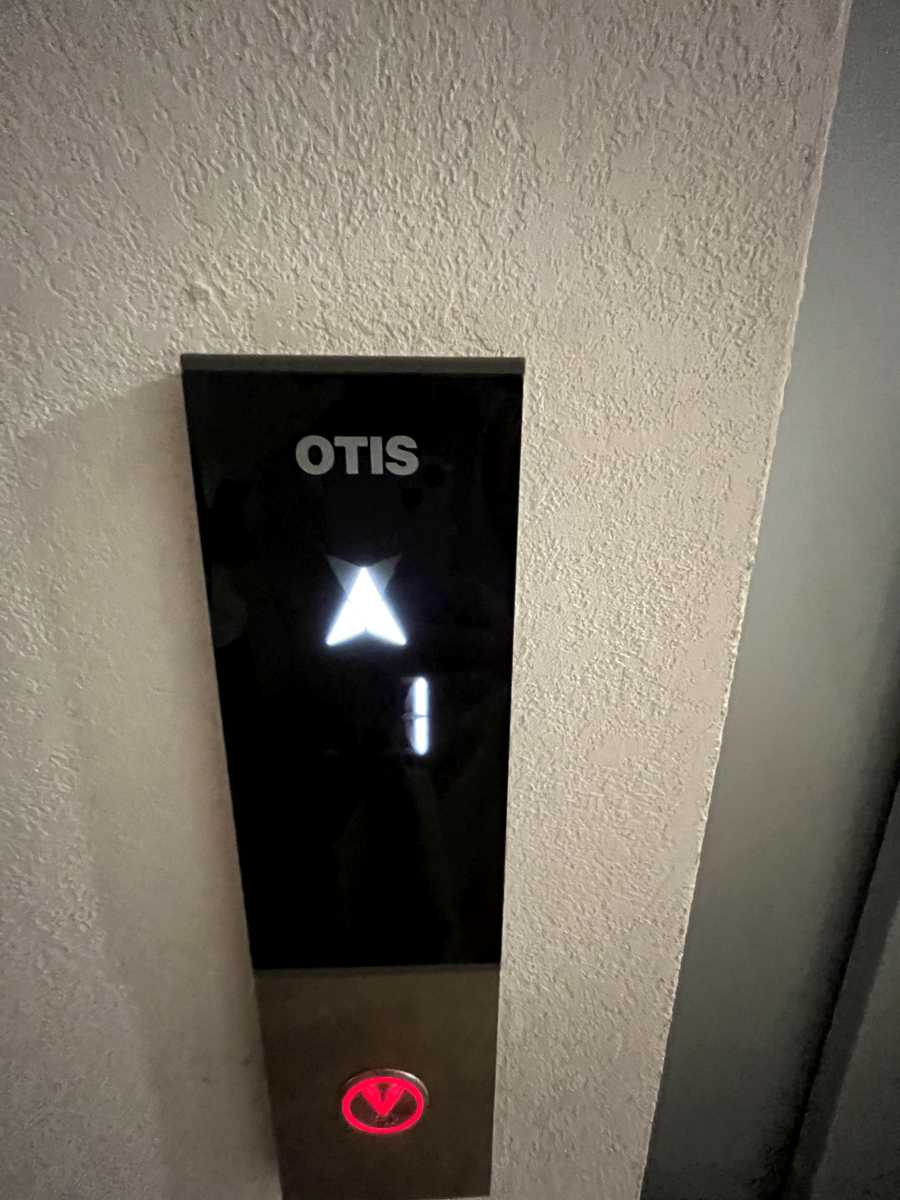 1839920523922931