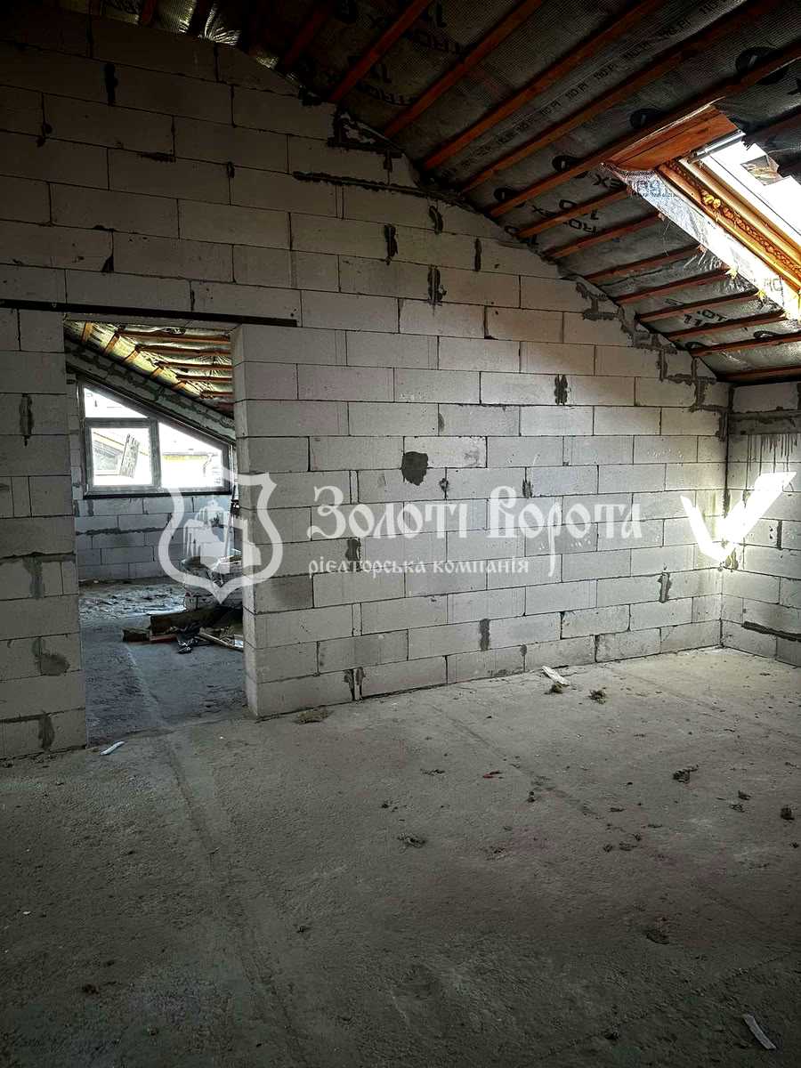 1831005911961892