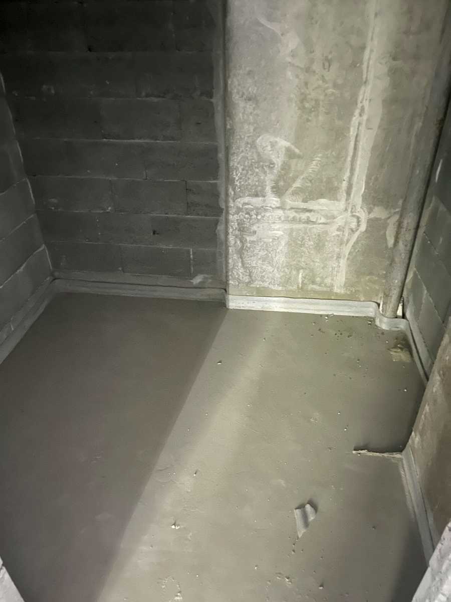 1851659566908433