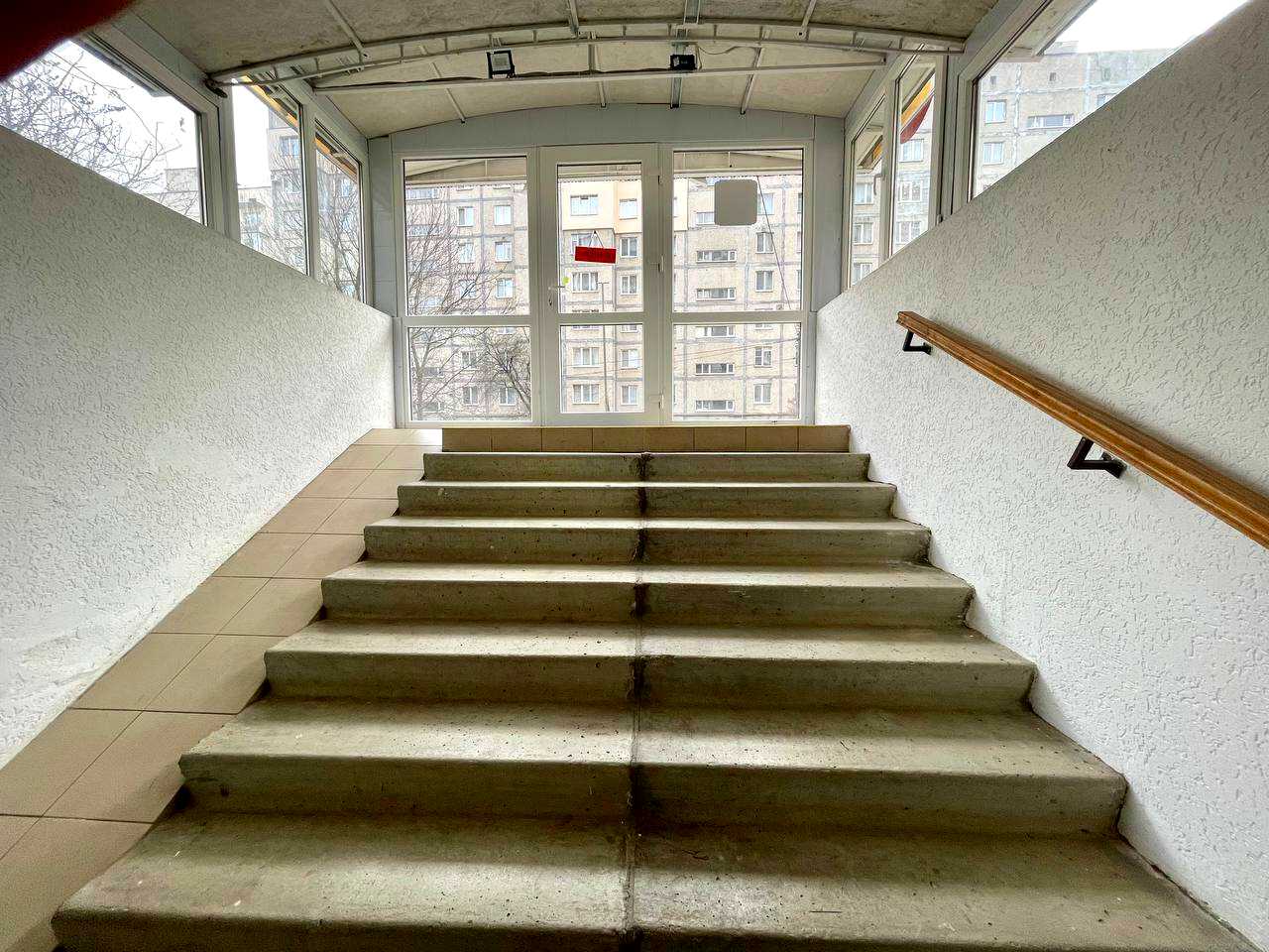 1830103375985018