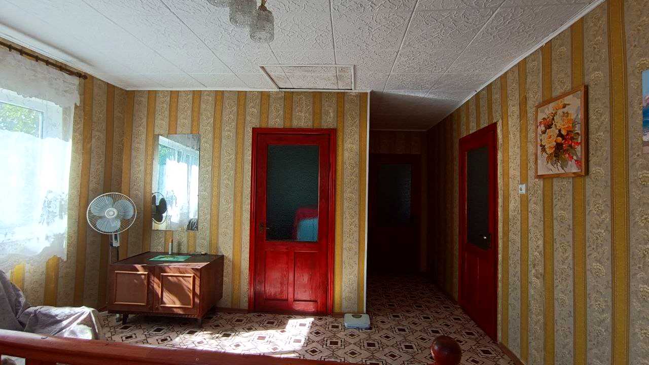 1844050778334242
