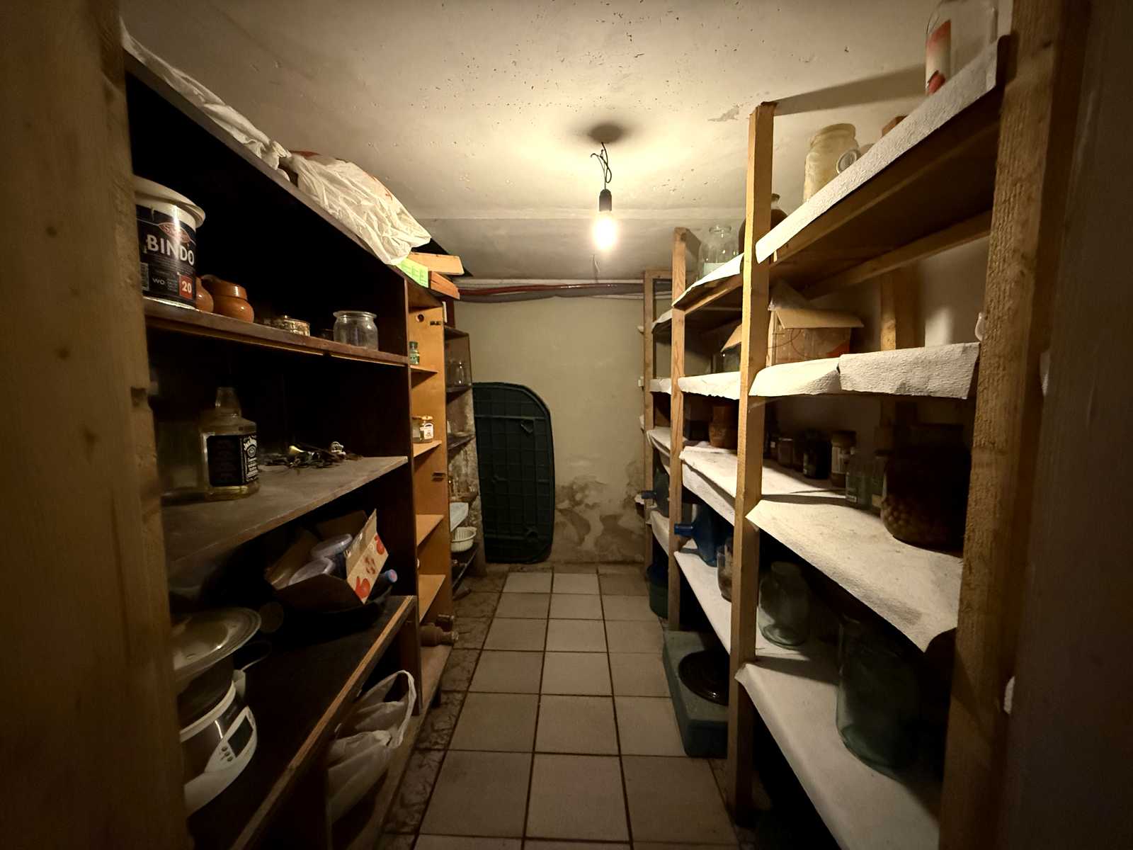 1838987506090417