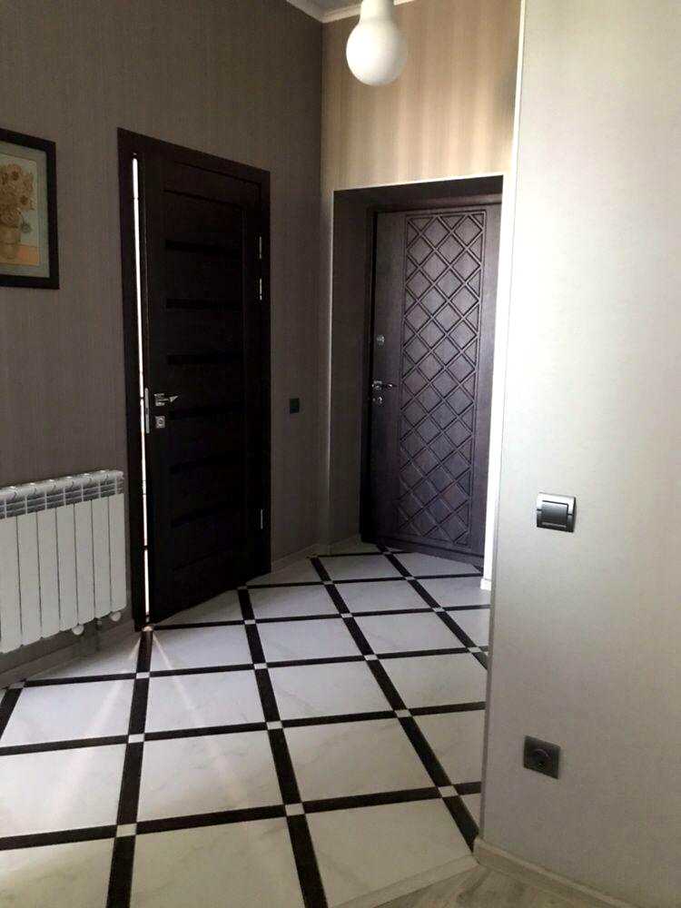 1829725673817777