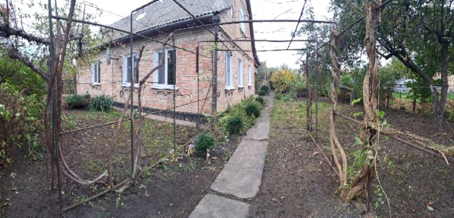 1847153240730252