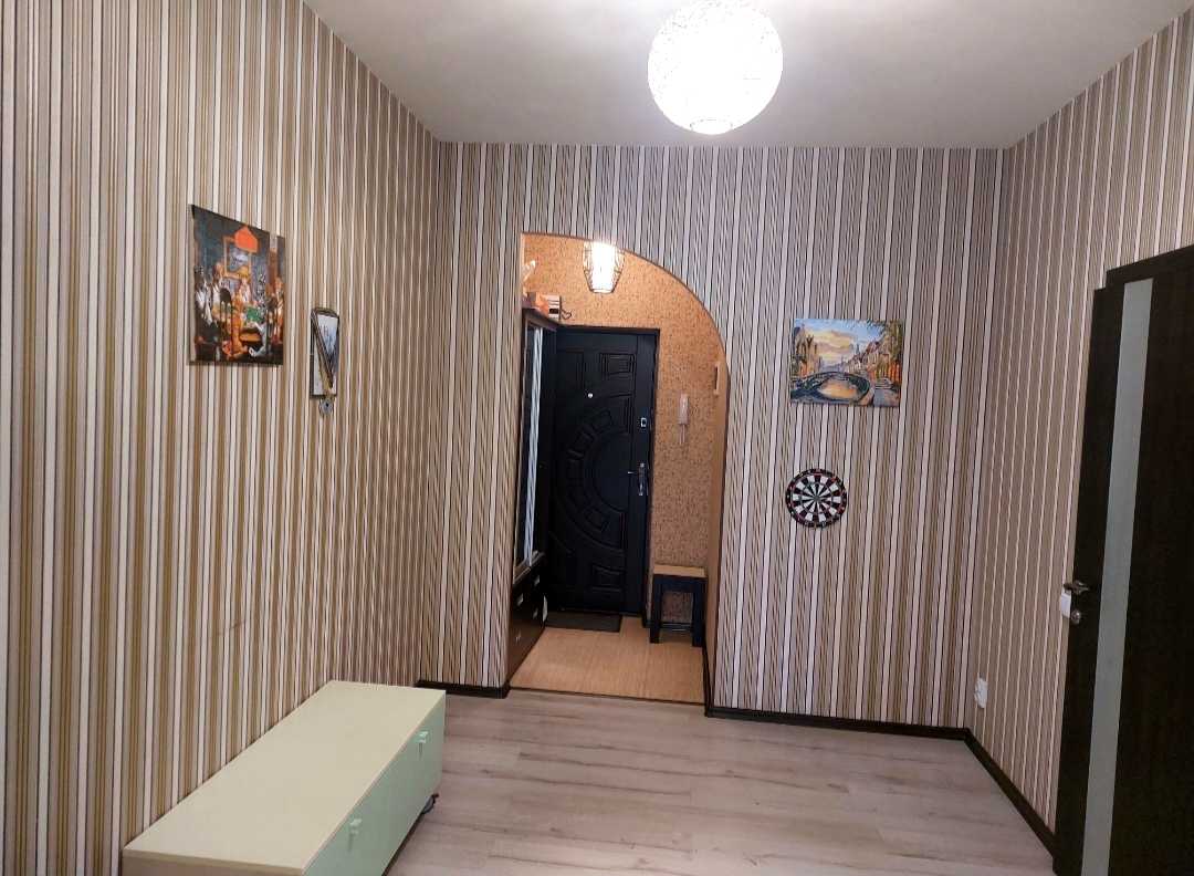 1761725649241791