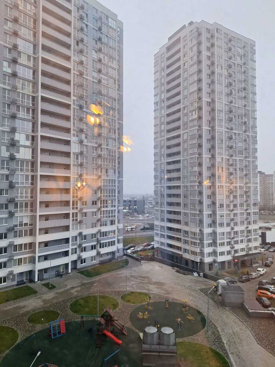 1850297512779341