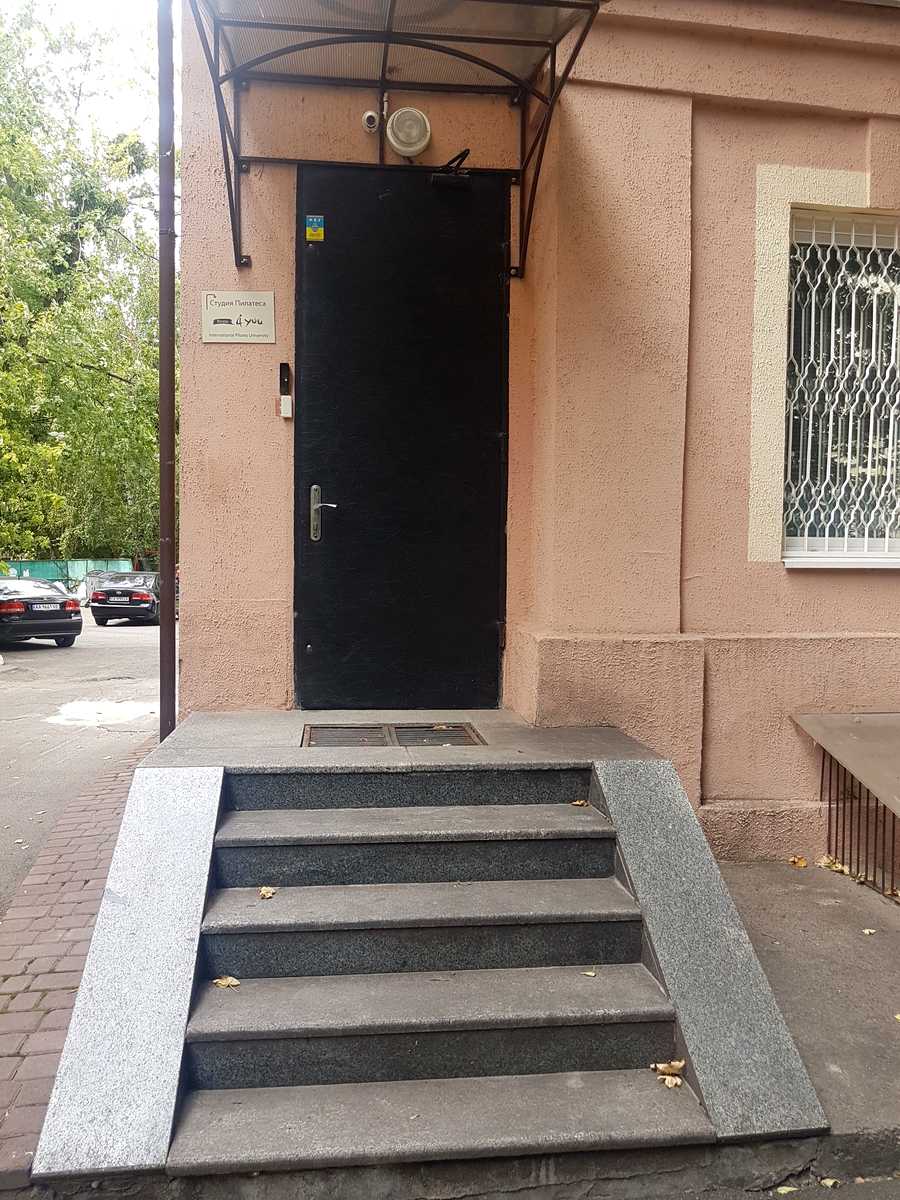 1848082306083884