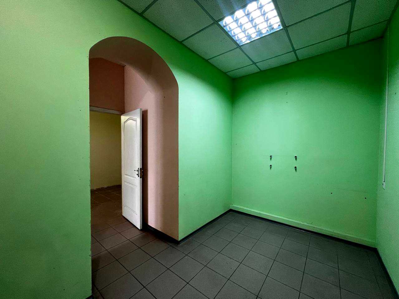1830910816164564