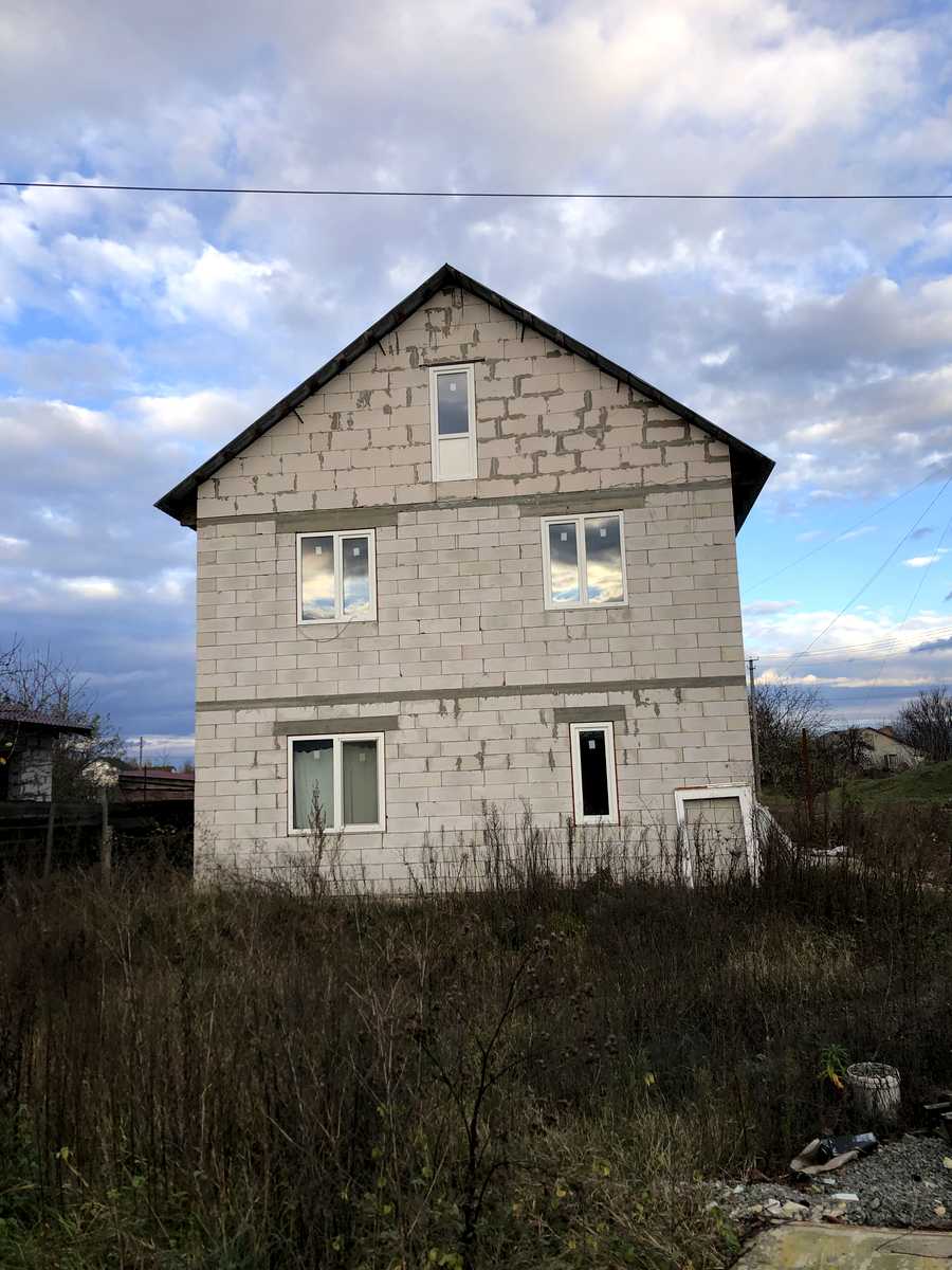 1836619488388863