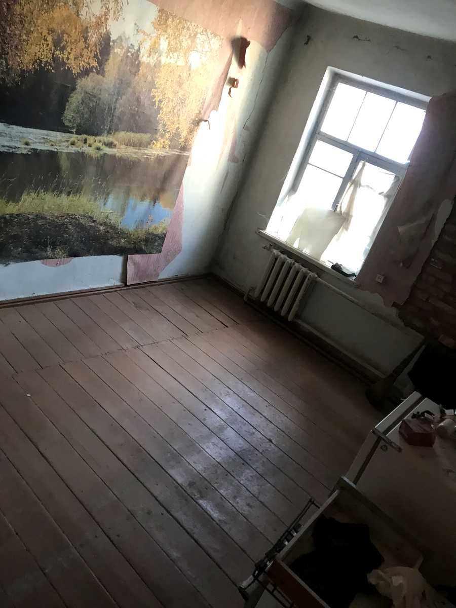 1829551546598221