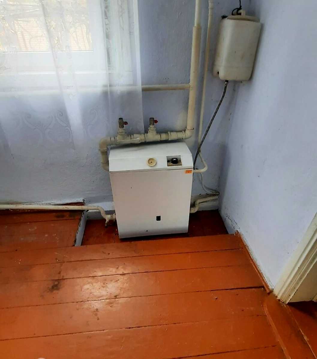 1845948582892318