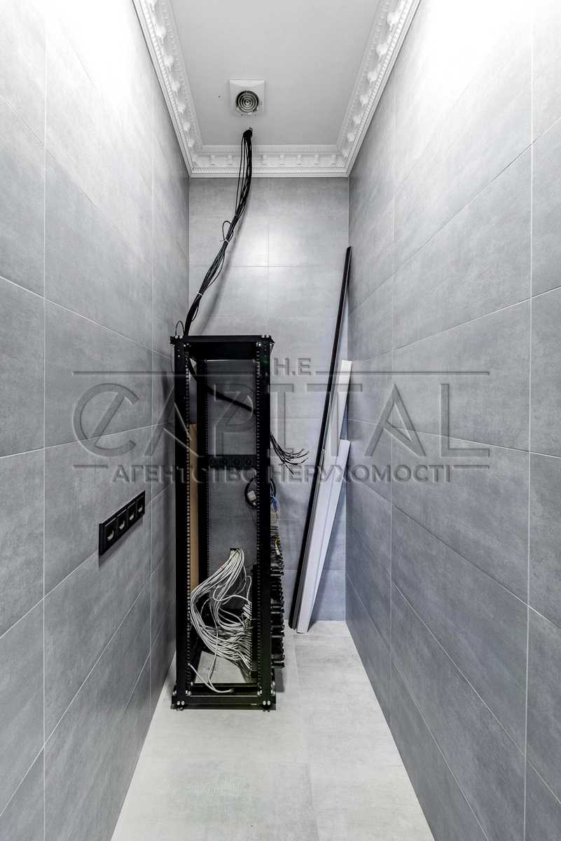 1844680135416328