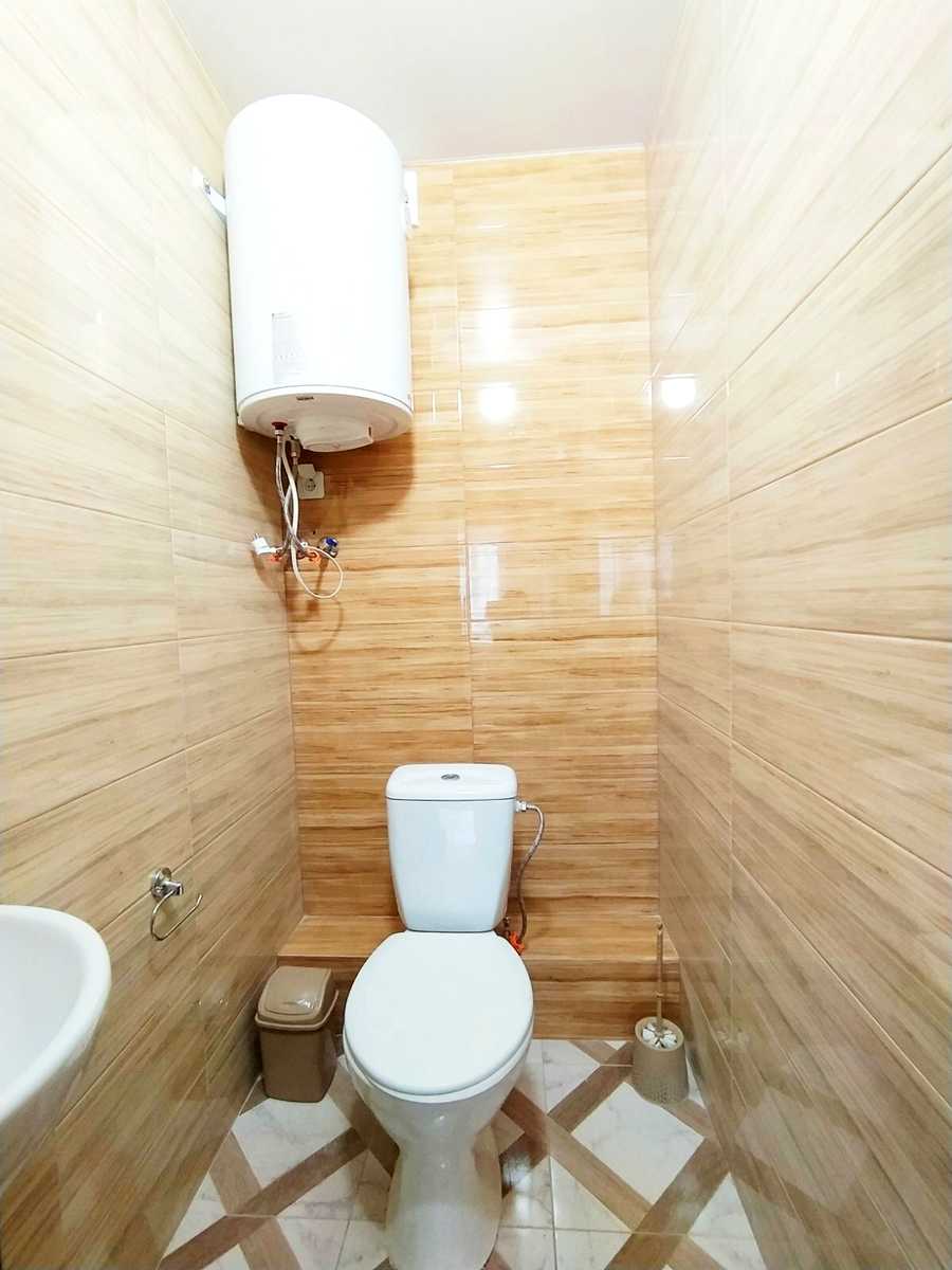 1693947988844478