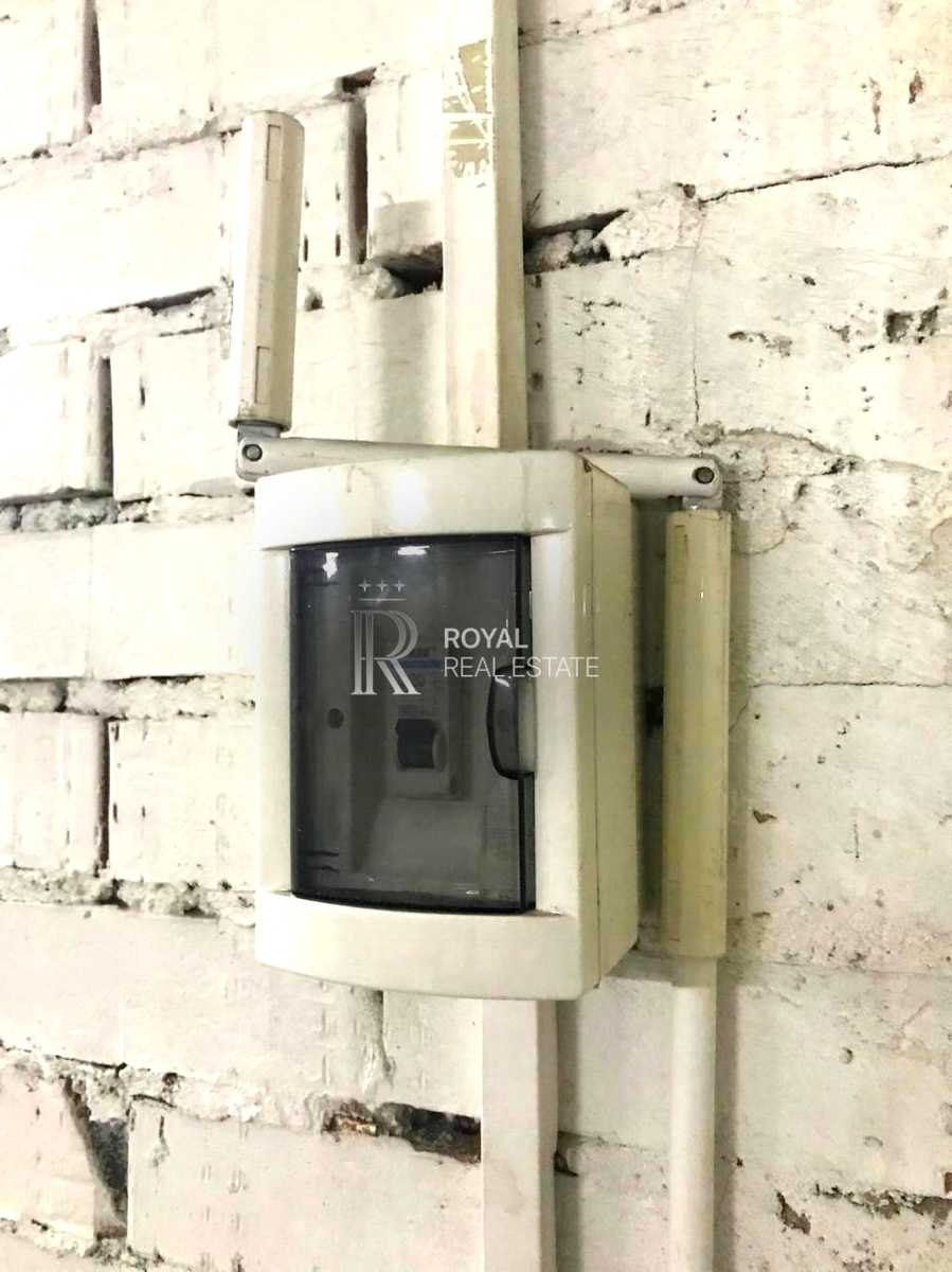 1850518189003295