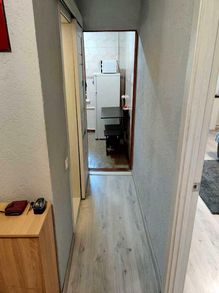 1712797659882303