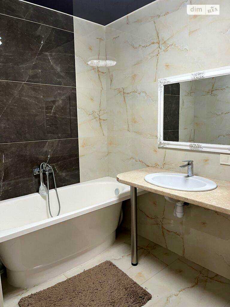 1830263242183195