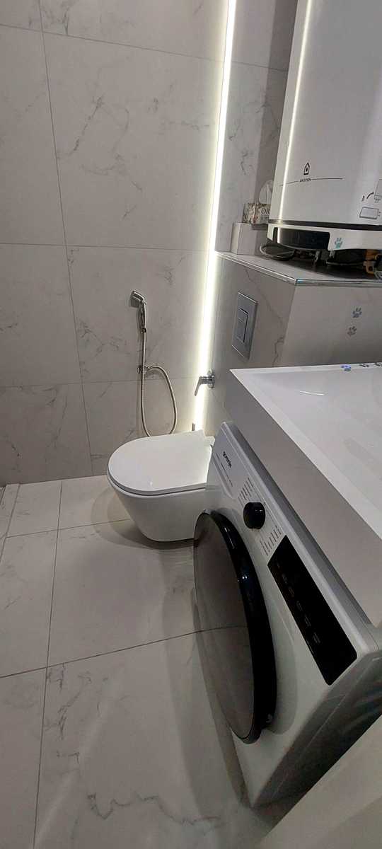1832772335055769