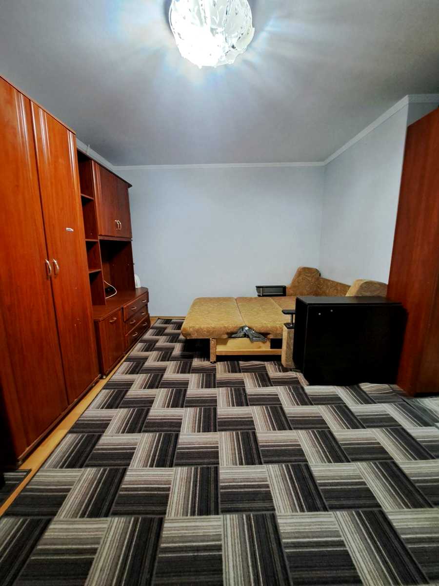 1815621771083313
