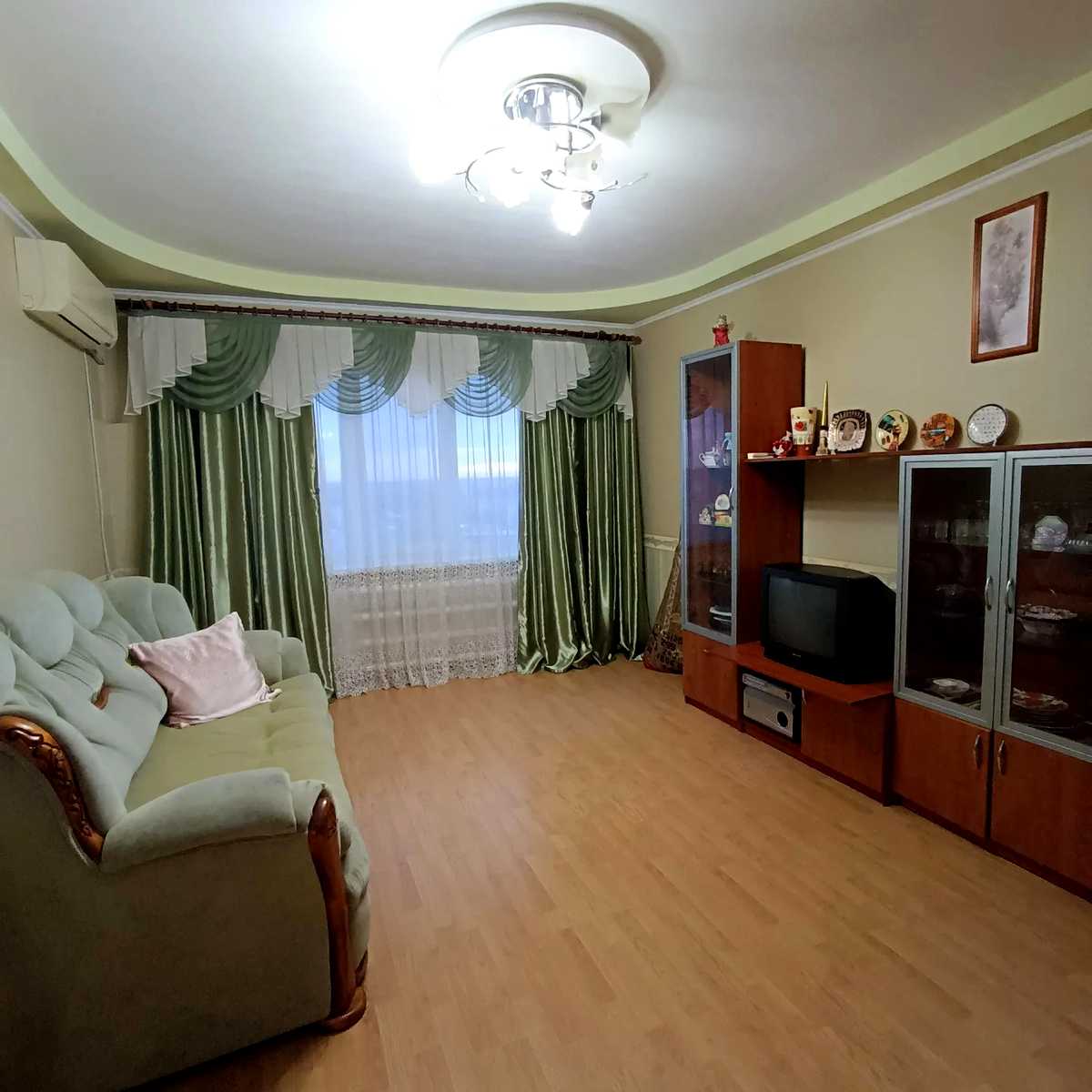 1818583365833428