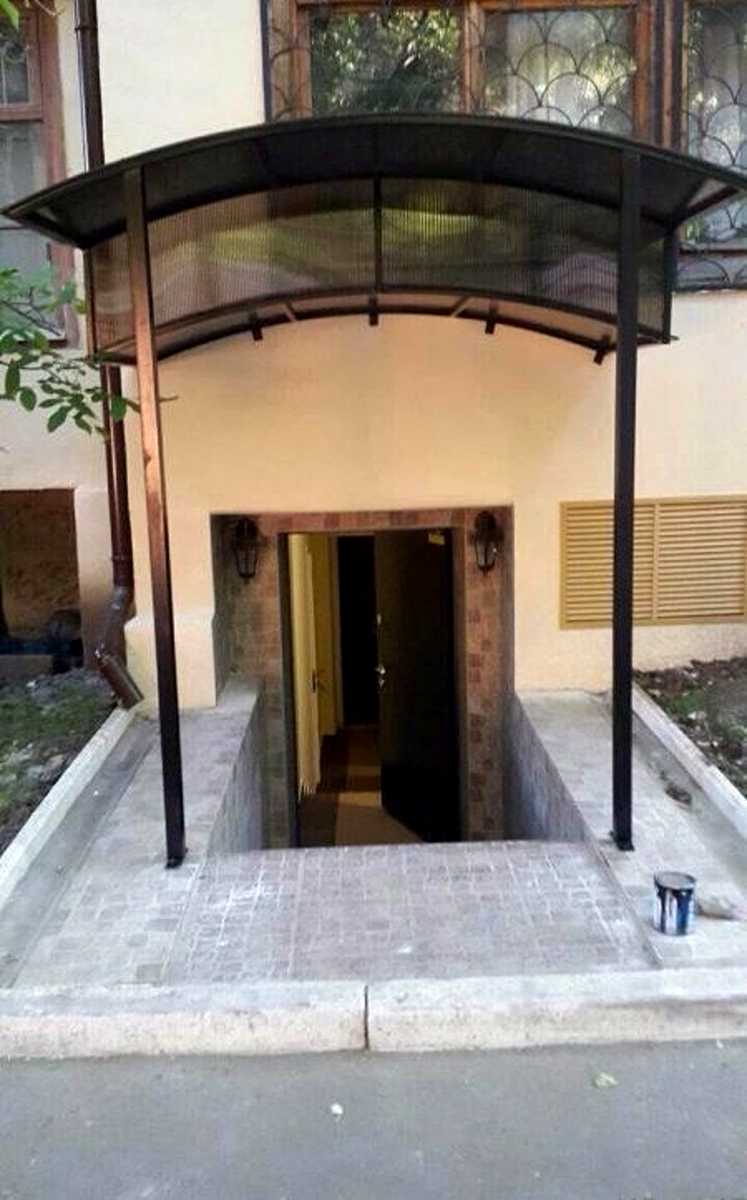 1837515323833202