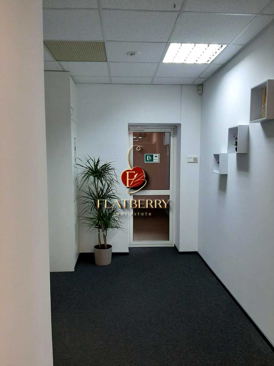 1845868119544589