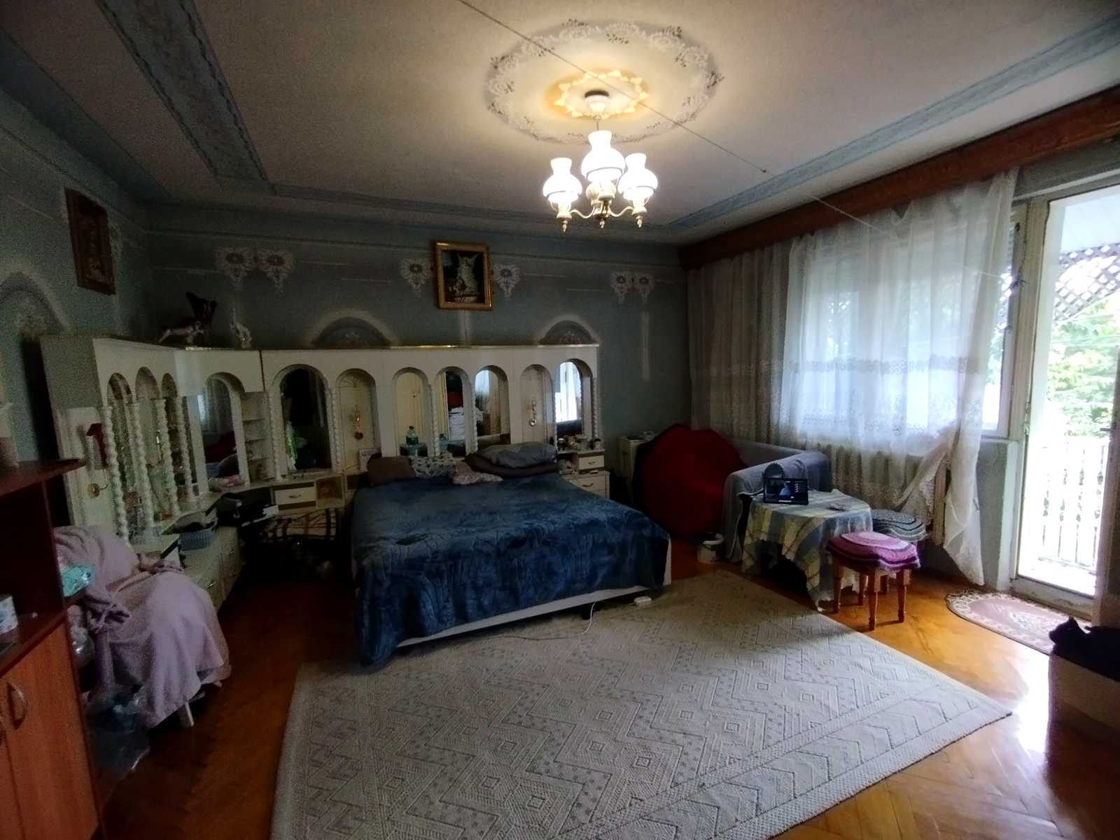 1801995203330913