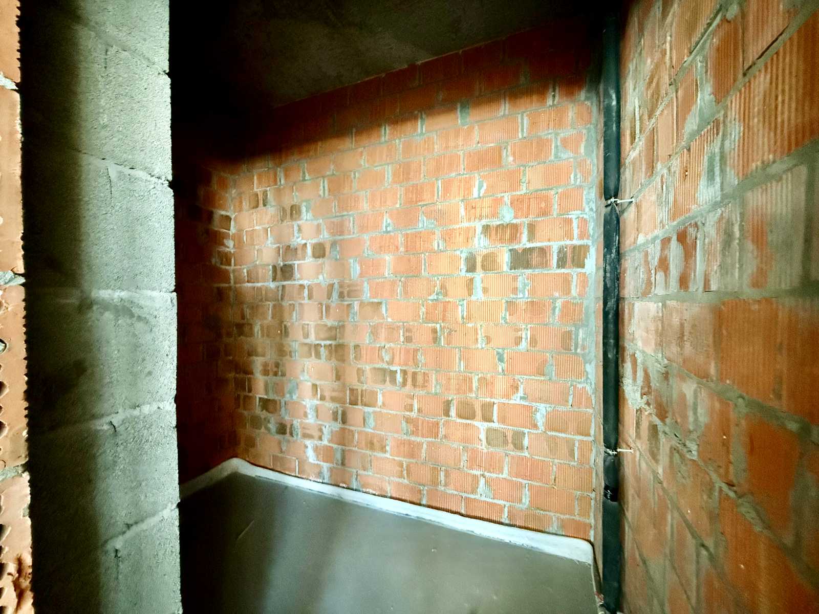 1846047042657106