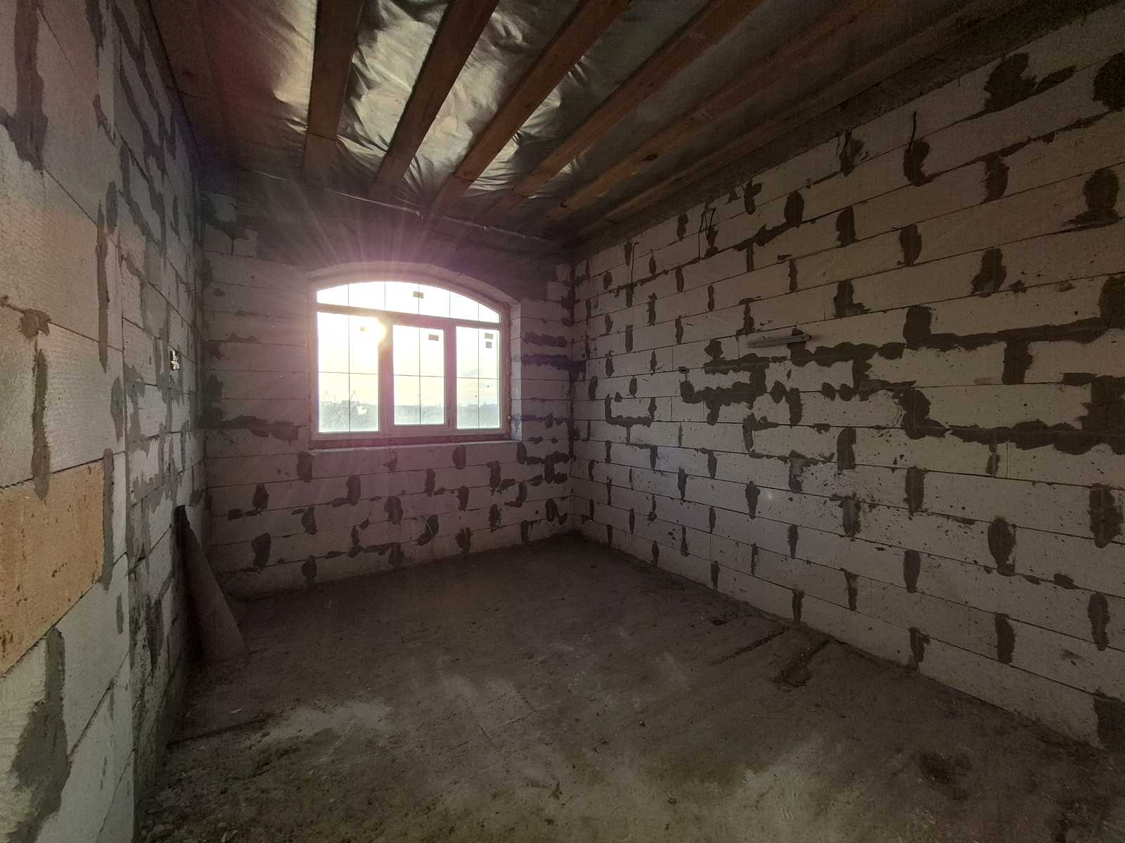 1847501292592561
