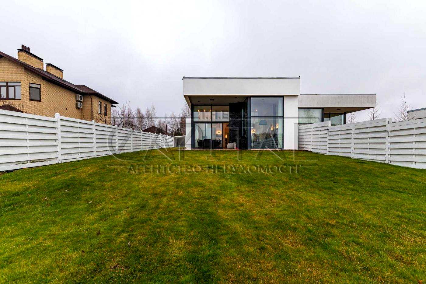 1839832398847010