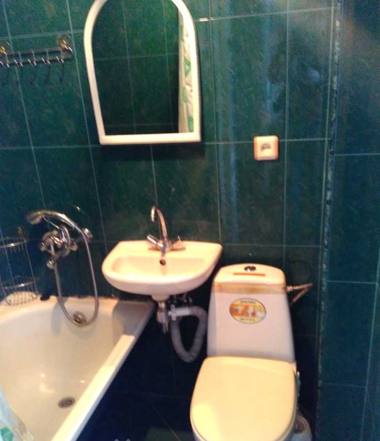 1824569357989085