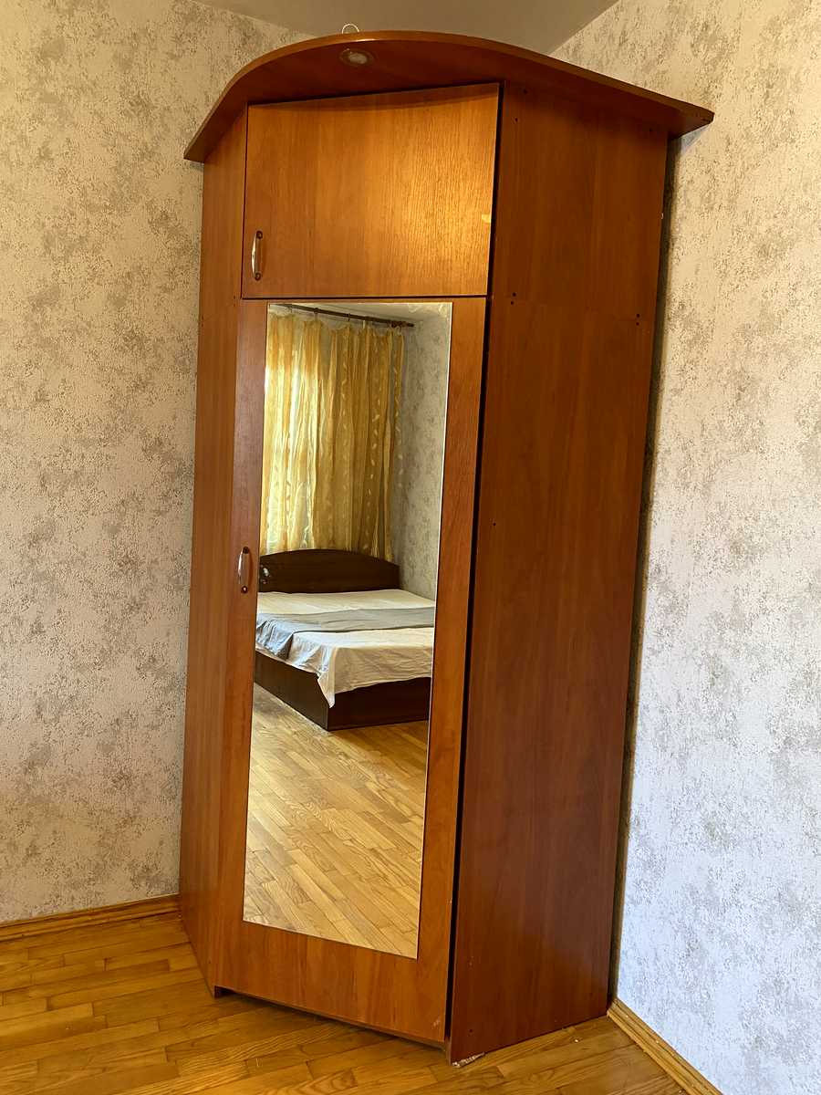 1795926543990790