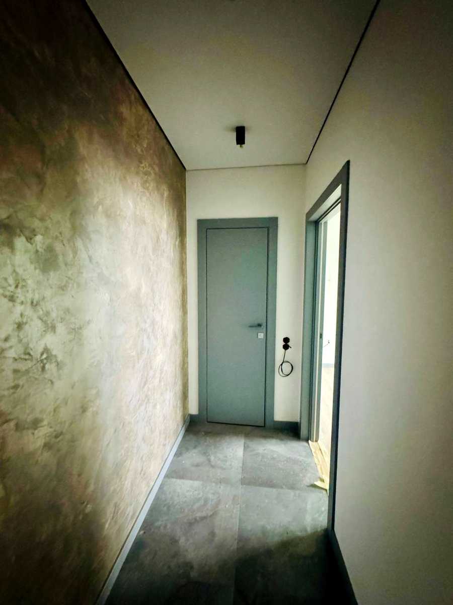 1849685836077183