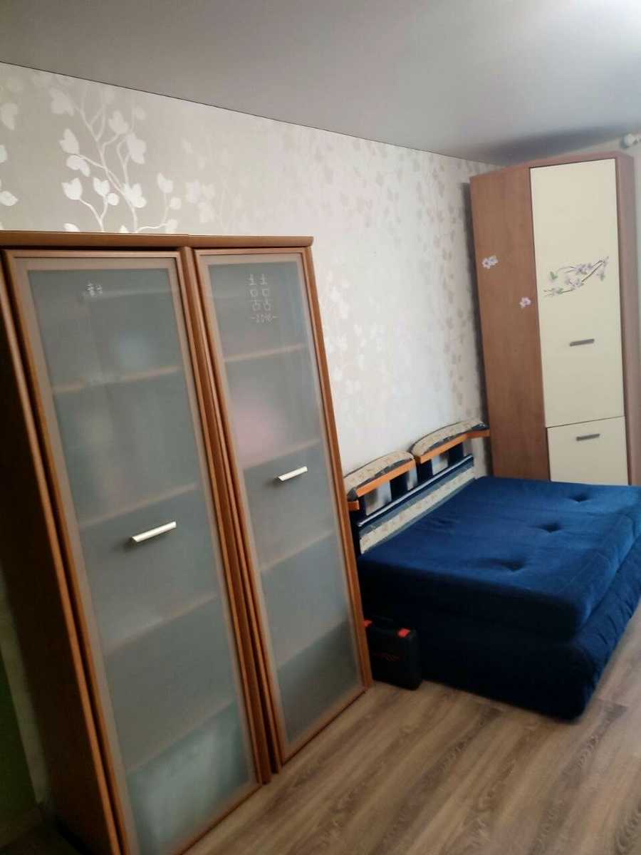 1818925725808460