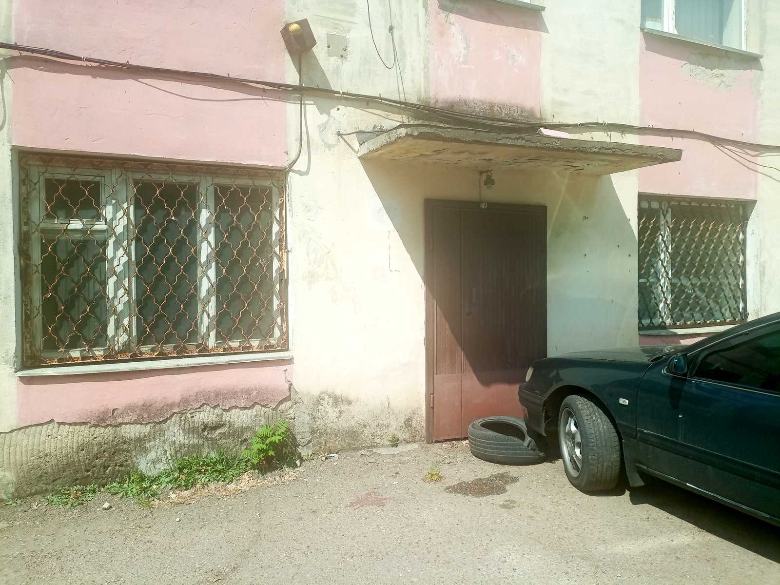 1829745514858875